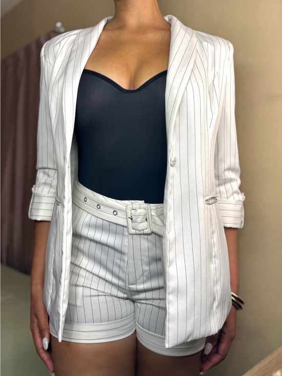 Pants - White CEFIAN Pinstripe Blazer & Belted Shorts 2-Piece Set